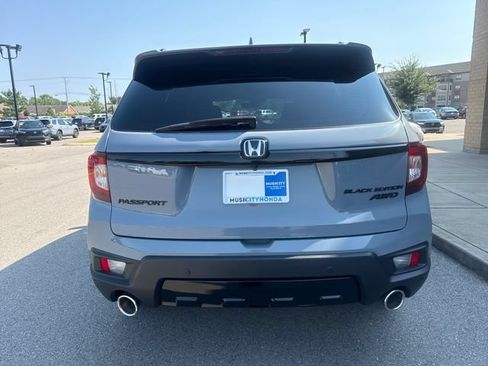 Certified 2025 Honda Passport Black Edition image 3