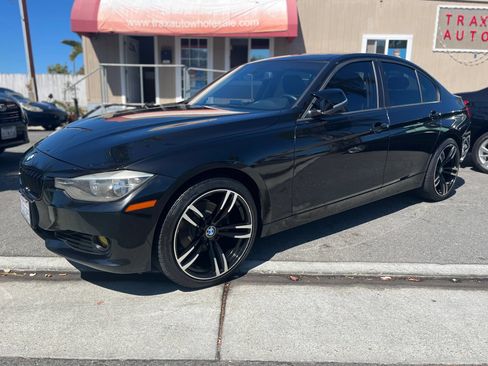 Used 2012 BMW 328i Sedan RWD image 3
