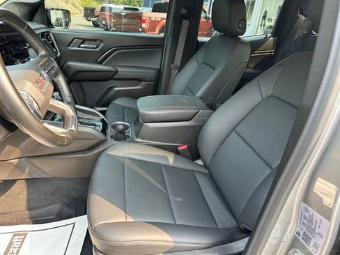 Used 2025 GMC Canyon Elevation w/ Convenience Package RWD image 20