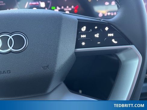 Used 2025 Audi A5 2.0T Premium Plus w/ Premium Plus image 31