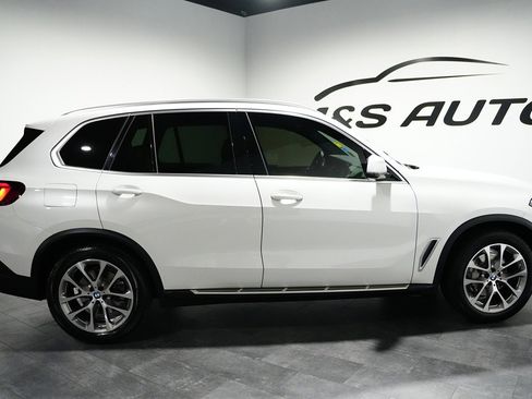 Used 2022 BMW X5 xDrive40i w/ Premium Package image 8