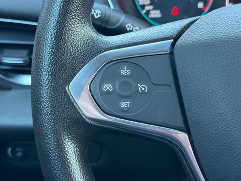 Used 2020 Chevrolet Traverse LS image 31