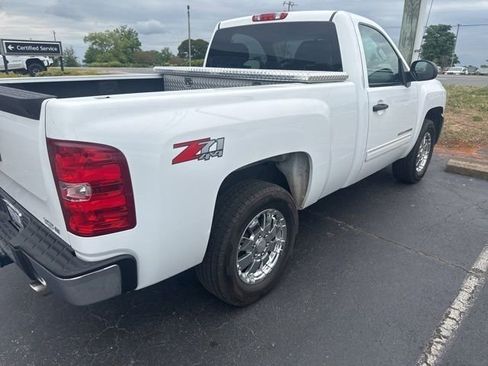Used 2012 Chevrolet Silverado 1500 LT w/ Interior Plus Package AWD/4WD image 8