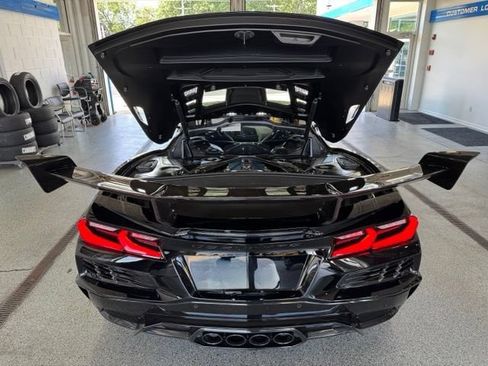 Used 2026 Chevrolet Corvette ZR1 w/ ZR1 Carbon Fiber Aero Package RWD image 15