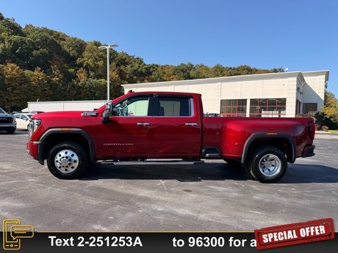 Used 2024 GMC Sierra 3500 Denali image 10