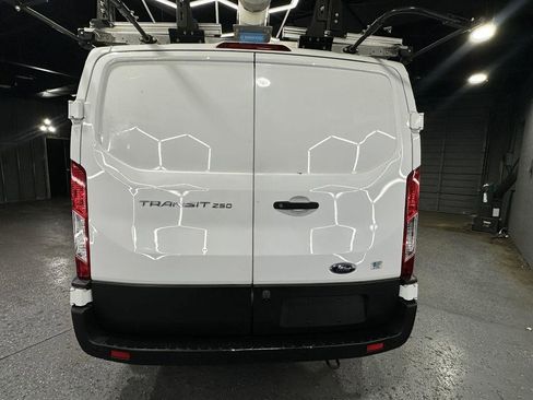 Used 2020 Ford Transit 250 Low Roof w/ Upfitter Package RWD image 4