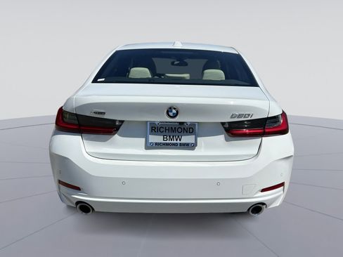 Used 2026 BMW 330i xDrive Sedan w/ Premium Package image 11