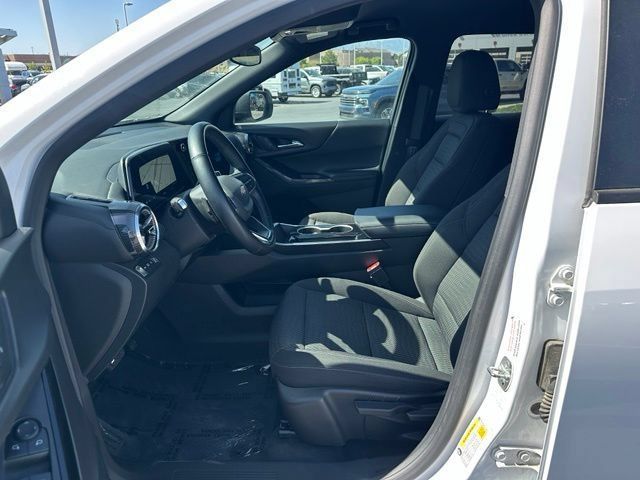 Certified 2025 Chevrolet Equinox LT AWD/4WD image 16