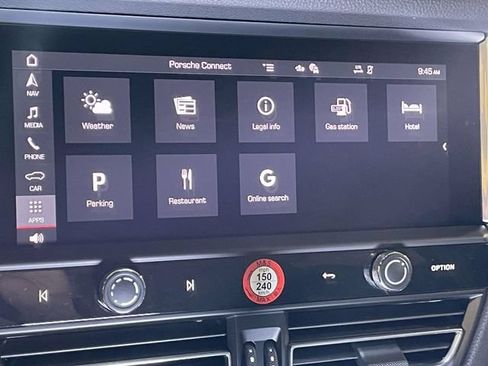 Certified 2026 Porsche Macan AWD/4WD image 32