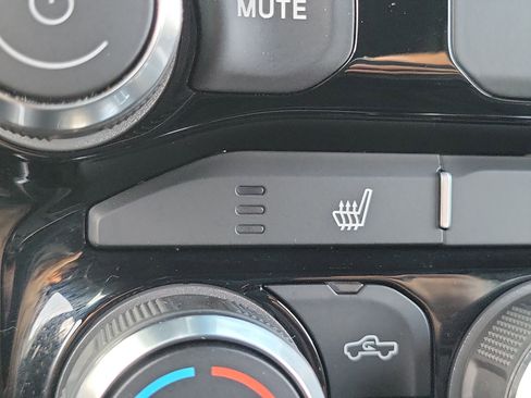 Used 2020 RAM 1500 Big Horn image 24