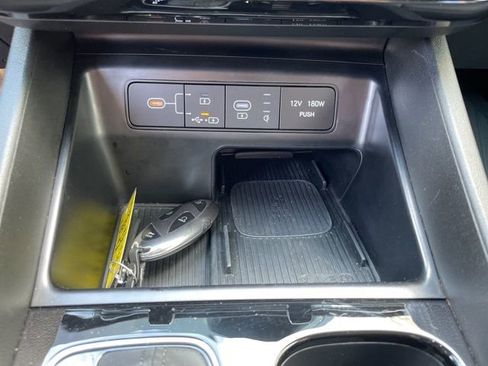 Used 2025 Hyundai Santa Cruz Limited image 14