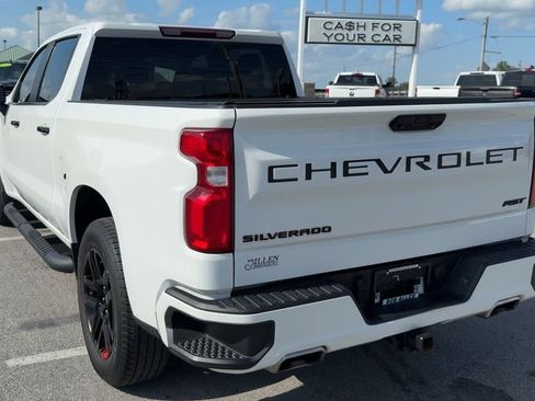 Used 2023 Chevrolet Silverado 1500 RST w/ Redline Edition AWD/4WD image 5