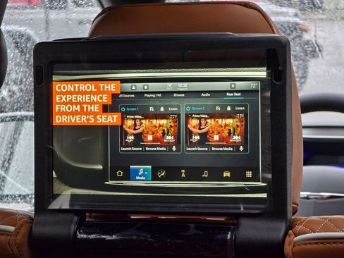 New 2026 Chrysler Pacifica Pinnacle image 14