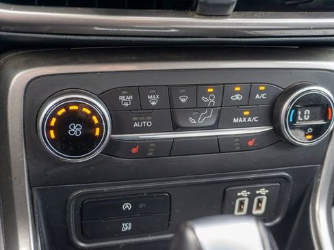 Used 2020 Ford EcoSport SE image 27