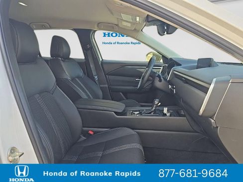Used 2025 MAZDA CX-50 AWD 2.5 S w/ Preferred Package image 14
