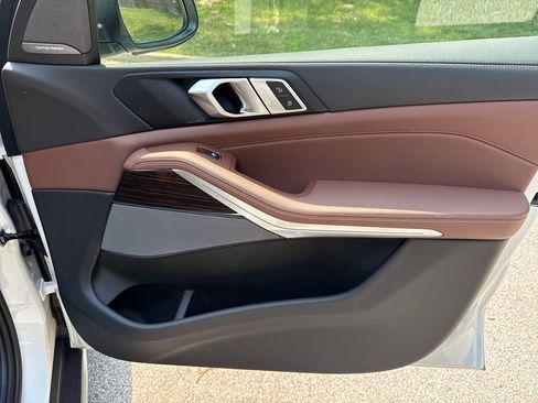 New 2026 BMW X5 xDrive40i w/ Climate Comfort Package AWD/4WD image 28