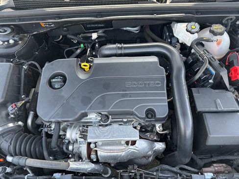 Used 2024 Chevrolet Malibu LT w/ Midnight Edition image 35