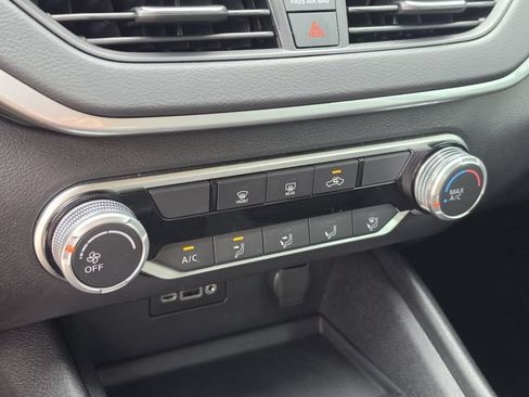 Certified 2025 Nissan Altima 2.5 S FWD image 23