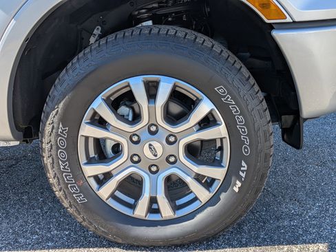 Used 2019 Ford Ranger Lariat w/ Equipment Group 501A Mid image 11