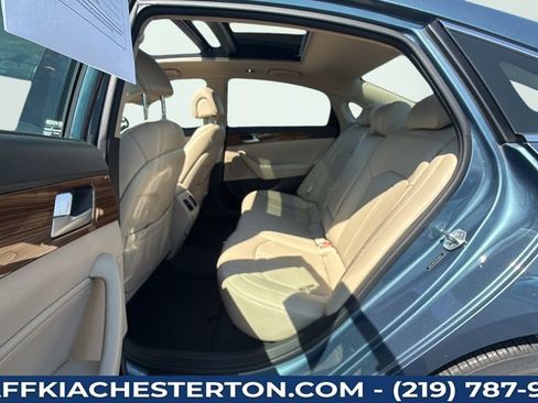 Used 2015 Hyundai Sonata Limited w/ Option Group 05 FWD image 34