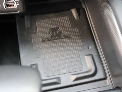 Used 2024 Dodge Durango R/T w/ Blacktop Package image 23