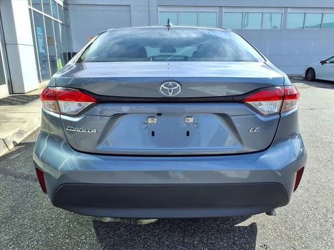 Used 2024 Toyota Corolla LE FWD image 21