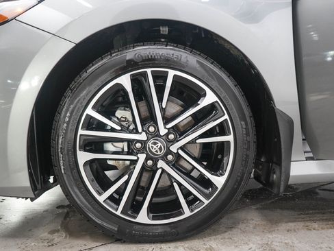 Used 2026 Toyota Camry XLE AWD/4WD image 27