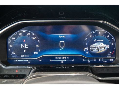 Used 2024 Chevrolet Silverado 1500 LT AWD/4WD image 22