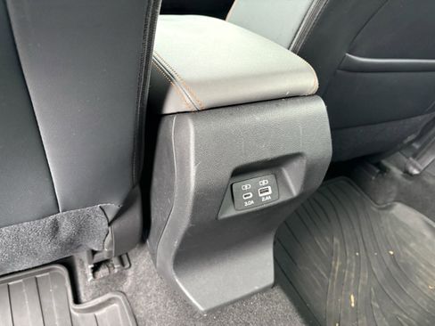 Certified 2024 Subaru Crosstrek 2.5i Limited w/ Crosstrek Mirror Package image 31