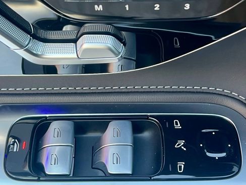 Certified 2023 Mercedes-Benz SL 63 AMG 4MATIC image 32