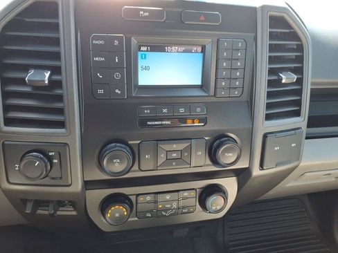Used 2022 Ford F250 XL w/ Power Equipment Group RWD image 12