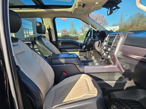Used 2021 Ford F350 Limited w/ FX4 Off-Road Package image 13