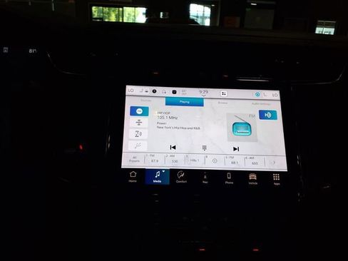 Used 2024 Jeep Grand Cherokee L Summit w/ Luxury Tech Group V AWD/4WD image 23