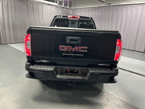 Used 2022 GMC Canyon AT4 image 6