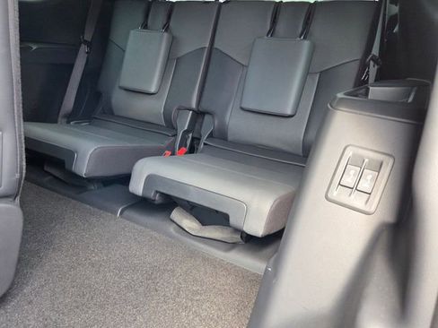 Used 2024 Lexus GX 550 w/ Cold Area Package image 9