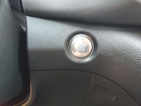 Used 2023 Hyundai Santa Fe SEL image 34