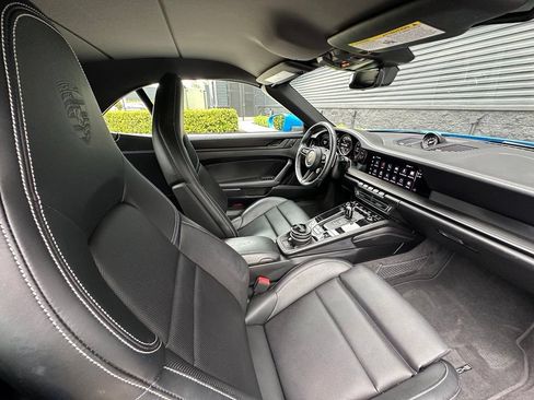 Certified 2023 Porsche 911 Carrera GTS RWD image 42