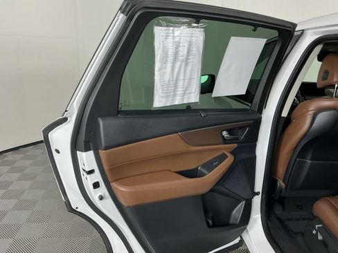 Used 2023 Acura MDX SH-AWD w/ Technology Package image 26