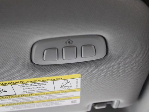 New 2026 Ford F250 Lariat w/ Black Appearance Package image 45