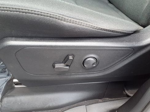 Certified 2025 RAM 1500 Big Horn AWD/4WD image 22