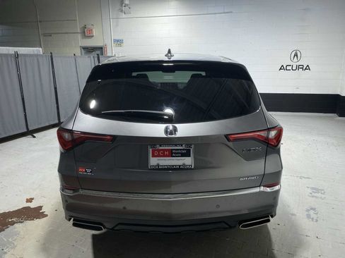 Used 2024 Acura MDX SH-AWD w/ Technology Package image 5