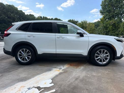 Used 2023 Honda CR-V EX-L image 12