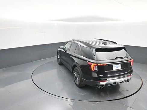 New 2026 Ford Explorer ST image 27