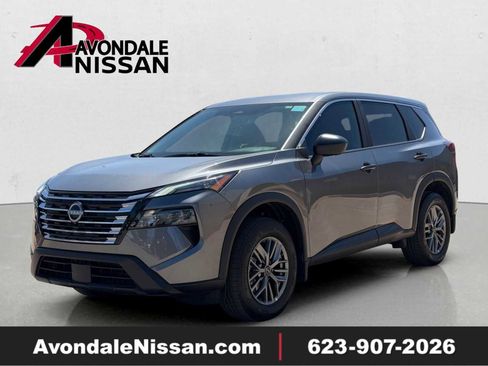 Certified 2026 Nissan Rogue S AWD/4WD image 1