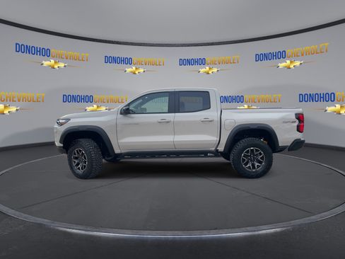 New 2026 Chevrolet Colorado ZR2 w/ Technology Package AWD/4WD image 8