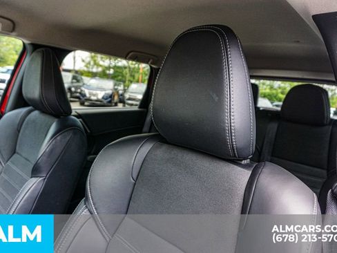 Used 2025 Mitsubishi Outlander SE FWD image 18