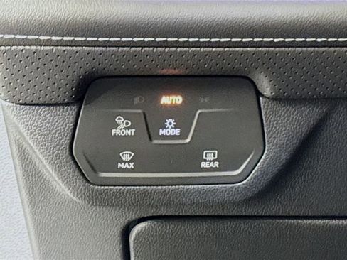 New 2026 Volkswagen Atlas SEL AWD/4WD image 10