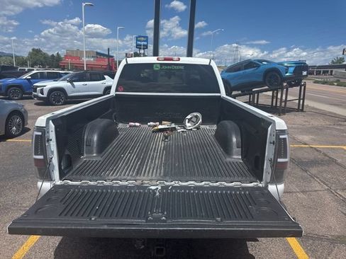 Used 2003 Chevrolet Silverado 2500 LT w/ Skid Plate Package AWD/4WD image 8