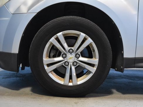 Used 2011 Chevrolet Equinox LTZ FWD image 23