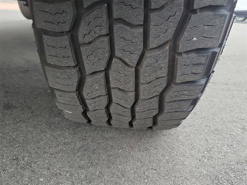 Used 2020 GMC Sierra 2500 SLT w/ SLT Premium Plus Package image 26